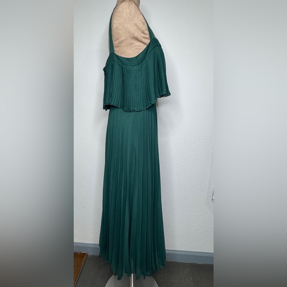 ASOS Green Pleated Maxi Dress - Picture 4 of 8